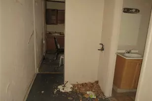 600 Ella St, Pittsburgh, PA 15221 - Photo 8