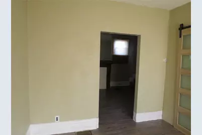 4829 Lougean Ave, Pittsburgh, PA 15207 - Photo 16