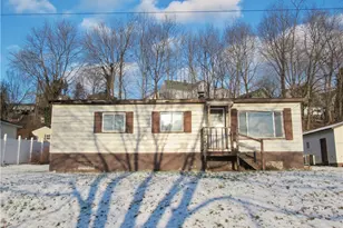 221 Ash St, Windber, PA 15963 - Photo 22