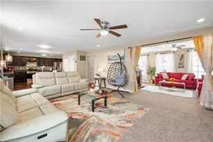 1336 Sandstone Dr, South Fayette, PA 15057 - Photo 10