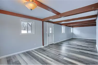 457 E Crestview Dr, Delaware Township, PA 16154 - Photo 6