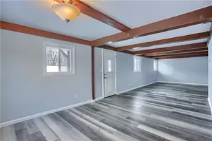 457 E Crestview Dr, Delaware Township, PA 16154 - Photo 6