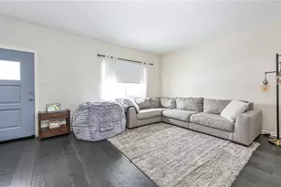 125 First St, Neville Twp, PA 15225 - Photo 2