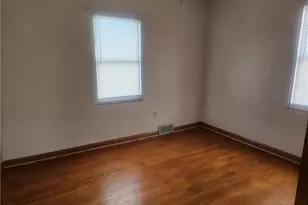 2448 Mill St, Aliquippa, PA 15001 - Photo 10