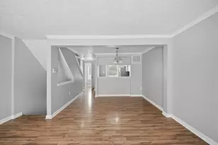 7305 Lafayette Square, Hopewell Township, PA 15001 - Photo 4