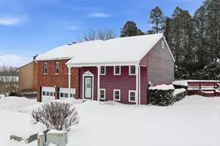 106 Windmill Rd, Twp of But SE, PA 16002 - Photo 2