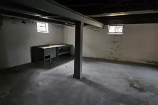 1808 Ridge Ave, Coraopolis, PA 15108 - Photo 24