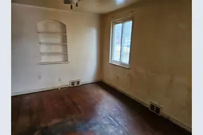 1808 Ridge Ave, Coraopolis, PA 15108 - Photo 12