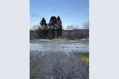 283 Argyle St, Petrolia, PA 16050 - Photo 26