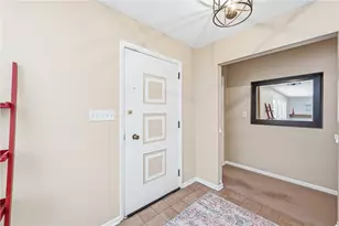 679 Dogwood Ln, Hermitage, PA 16148 - Photo 4