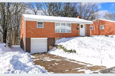 388 Collins Drive, Pittsburgh, PA 15235 - Photo 2