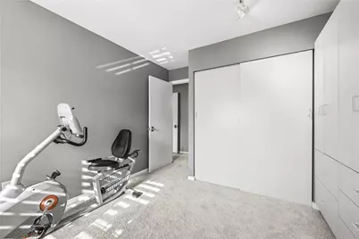 1500 Cochran Road #703, Scott Township, PA 15243 - Photo 18