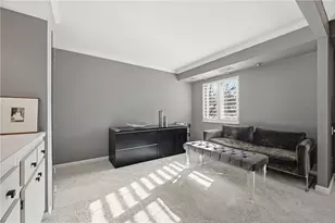 1500 Cochran Rd, Scott Township, PA 15243 - Photo 14