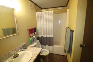 2245 Raymond Ave, Derry Township, PA 15650 - Photo 28