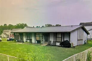 2245 Raymond Ave, Derry Township, PA 15650 - Photo 24