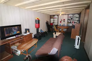 2245 Raymond Ave, Latrobe, PA 15650 - Photo 14