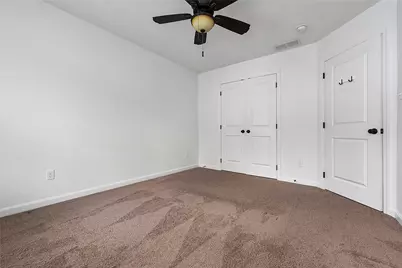 1086 Woodlawn Dr, North Strabane, PA 15317 - Photo 32