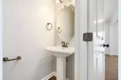 1086 Woodlawn Dr, North Strabane, PA 15317 - Photo 12