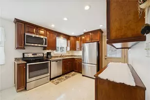 1964 Clawson Ave, Hempfield Township, PA 15601 - Photo 6