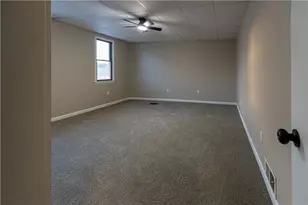 157 Wellington Ave, Washington, PA 15301 - Photo 18