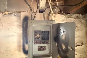 420 Parkwood Rd, Pittsburgh, PA 15210 - Photo 12