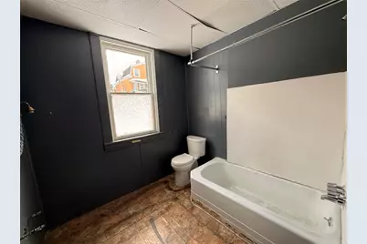 420 Parkwood Rd, Pittsburgh, PA 15210 - Photo 8