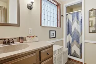 6142 Penn Dr, Penn Township, PA 16002 - Photo 16