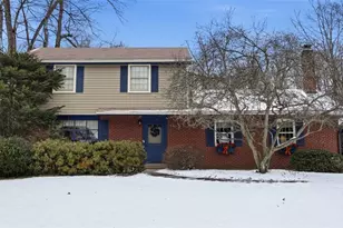 6142 Penn Dr, Penn Township, PA 16002 - Photo 1