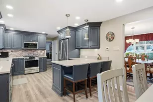 6142 Penn Dr, Penn Township, PA 16002 - Photo 8