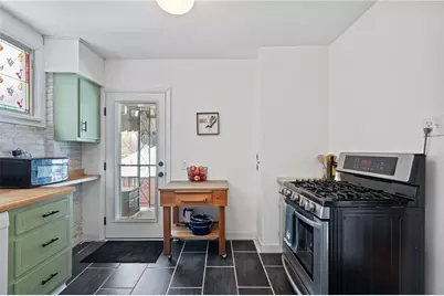 605 Whitney Ave, Pittsburgh, PA 15221 - Photo 14