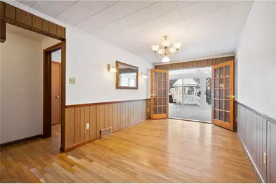 153 Pleasant Hills Blvd, Pittsburgh, PA 15236 - Photo 6