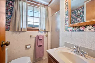 153 Pleasant Hills Blvd, Pittsburgh, PA 15236 - Photo 14