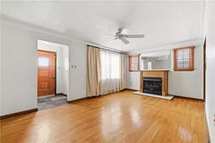 153 Pleasant Hills Blvd, Pittsburgh, PA 15236 - Photo 2