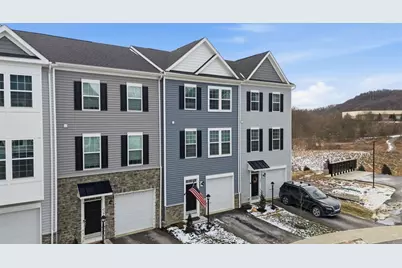 239 Truth Cir, Jackson Township, PA 16037 - Photo 2