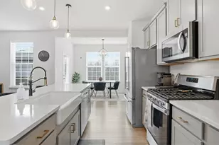 239 Truth Cir, Jackson Township, PA 16037 - Photo 10