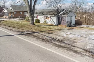 1609 Old Brodhead Rd, Center Township, PA 15061 - Photo 2