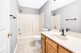 3008 Estate Dr, North Fayette, PA 15071 - Photo 18