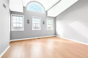 3008 Estate Dr, North Fayette, PA 15071 - Photo 12