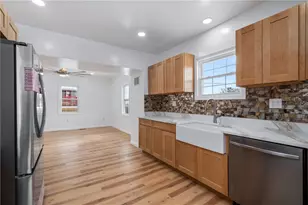 614 Plum St, Luzerne Township, PA 15417 - Photo 10