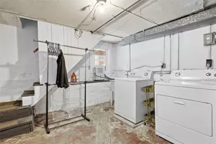 219 Railroad Ave, Carnegie, PA 15106 - Photo 34