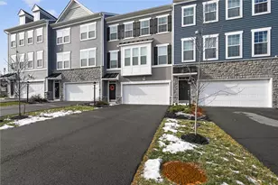 775 Olivia St, Collier Township, PA 15205 - Photo 2