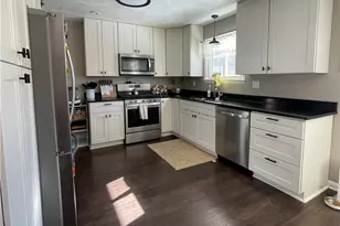 159 Marlene Dr, Chippewa Township, PA 15010 - Photo 2