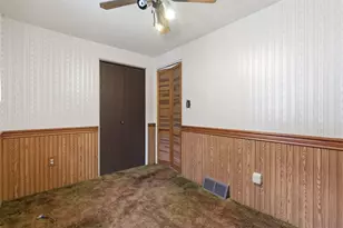 1241 Pleasantvue Dr, Pittsburgh, PA 15227 - Photo 10