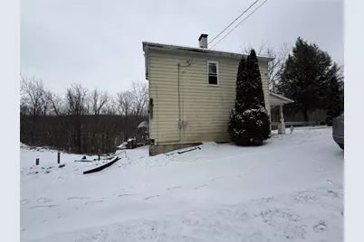 223 E Morehead Ave, South New Castle Boro, PA 16102 - Photo 8