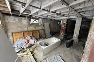 223 E Morehead Ave, South New Castle Boro, PA 16102 - Photo 4