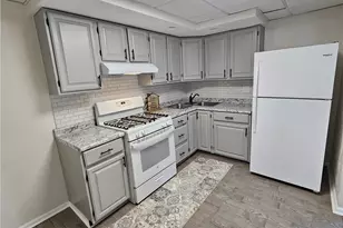 124 Deshon Ct, Twp of But NW, PA 16001 - Photo 4