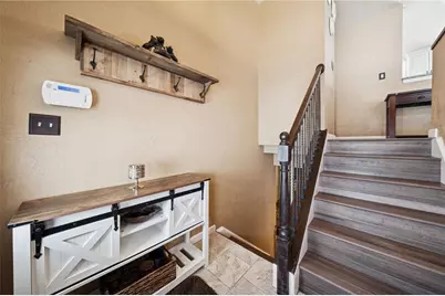 540 Greenfield Ct, Irwin, PA 15642 - Photo 4