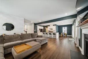 1065 Wedgewood Dr, Penn Twp, PA 15644 - Photo 16