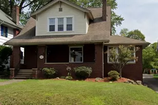 140 Case Ave, Sharon, PA 16146 - Photo 1