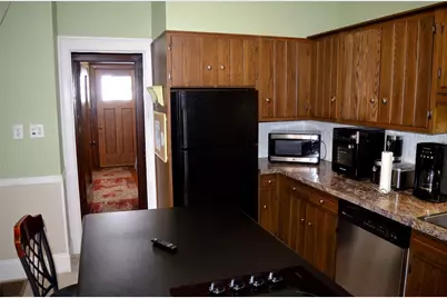 140 Case Ave, Sharon, PA 16146 - Photo 4